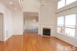 221 Columbia Pl, Chapel Hill NC  27516-2160 exterior