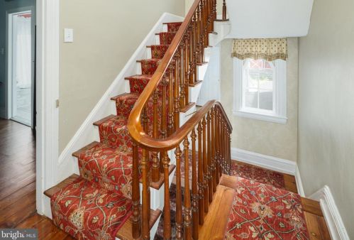 59 Potter St, Tavistock NJ 08033-1312 exterior