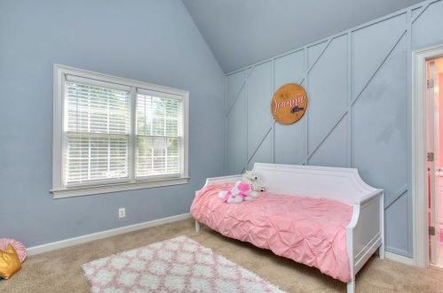 5065 Highland Lake Dr, Atlanta GA  30349-3924 exterior