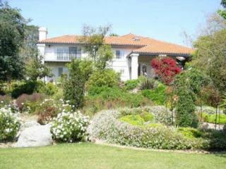 680 Rolling Hills Rd, Vista, CA 92081-7502