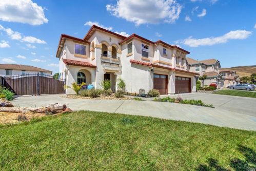 5077 Ellis Godfrey Dr, Fairfield CA  94533-8959 exterior