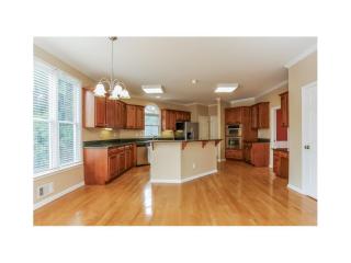 1867 Cedar Cliff Dr, Smyrna GA  30080-5886 exterior