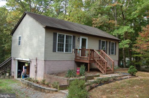 706 Bluewater Blvd, Mineral, VA 23117-4945