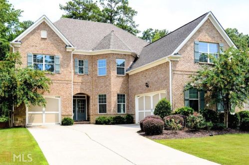 2592 Walden Estates Dr, Marietta, GA 30062-5798