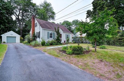 233 House St, Glastonbury, CT 06033-1295