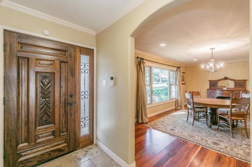 617 Rankin Dr, Bedford, TX 76022-7432