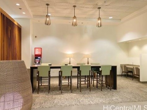 410 Atkinson Dr, Honolulu HI  96814-4730 exterior