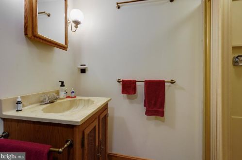 7308 Cedar Ave, Silver Spring MD 20912-4246 exterior