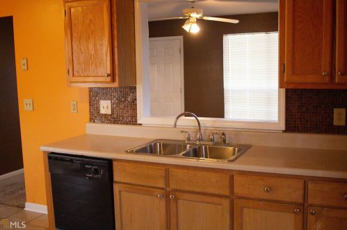 7284 New Dl Rd, Rex GA 30273-2186 exterior