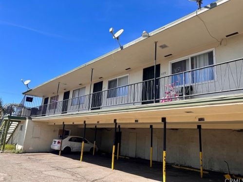 1137 Mayfield Ave, San Bernardino, CA 92410-3527