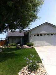 213 Meadowbrook Ct, Tehachapi, CA 93561-2411