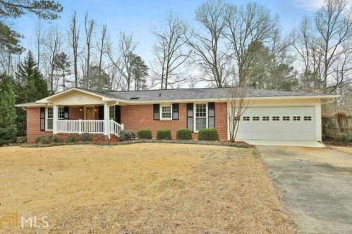 25 Florence Dr, Newnan, GA 30263-5509