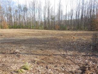 114 Rolling Path Rd, Louisa, VA 23093-2352