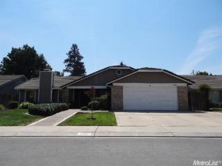 932 Clemson Ct, Merced, CA 95348-2154