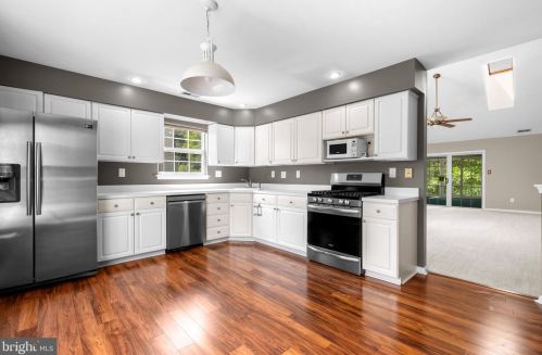 7502 Normandy Dr, Mount Laurel NJ  08054-5983 exterior