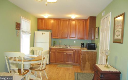 13286 Fieldstone Way, Gainesville VA  20155-6628 exterior
