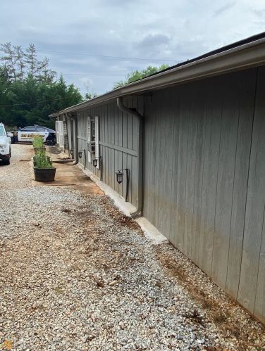 387 Smith Overhead Bridge Rd, Commerce, GA 30530-5563