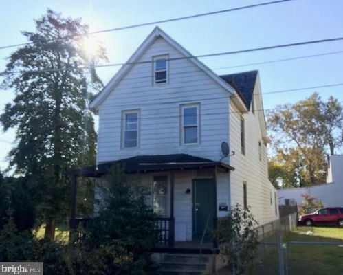 3306 Rosedale Ave, Camden, NJ 08105-2527