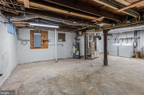 516 Ross St, Lancaster PA  17602-1946 exterior