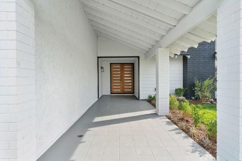 9644 Turtledove Ave, Santa Ana, CA 92708-5853