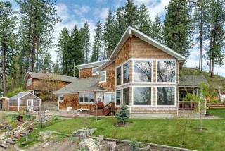 40121 Grays Ln, Elk, WA 99009-9766