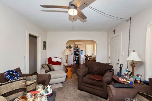 8644 Indiana Ave, Riverside CA  92504-4047 exterior