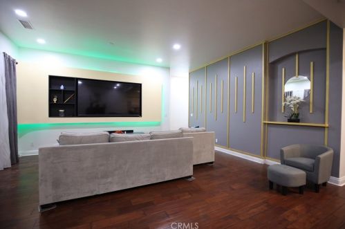 412 Santa Ana St, Anaheim, CA 92805-4537