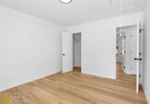 3417 Collier Ct, Atlanta GA  30331-1510 exterior
