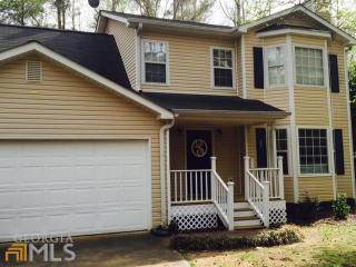 80 Leah Dr, Newnan, GA 30265-1827