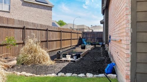 5845 Fathom Dr, Fort Worth TX  76135-7014 exterior