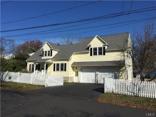 62 Hunyadi Ave, Fairfield, CT 06824-4116