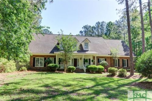 408 Lake Tomacheechee Dr, Rincon, GA 31326-5107