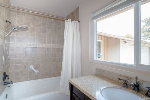 2106 Beacon Ave, Anaheim CA  92804-4408 exterior