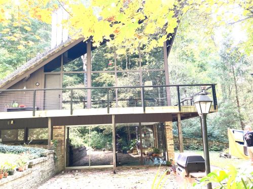 181 Oakridge Dr, Springfield, OH 45504-3913