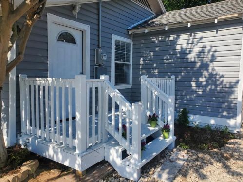 416 Jefferson St, Irving, TX 75061-7632
