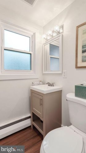 14600 Fairacres Rd, Silver Spring MD  20905-4432 exterior