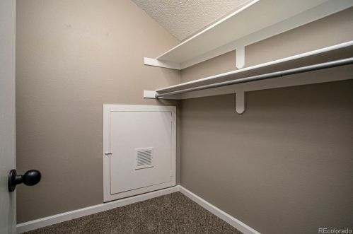 14001 Tufts Dr, Aurora CO 80015-1011 exterior