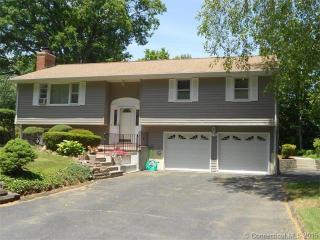 153 Sandy Ln, Meriden, CT 06450-7012