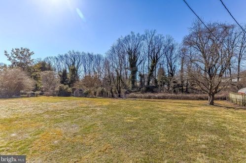 17 Ashcroft Ct, Arnold MD 21012-2406 exterior