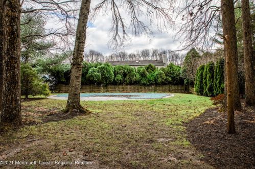 14 Cornell Ct, Tinton Falls NJ 07724-9720 exterior