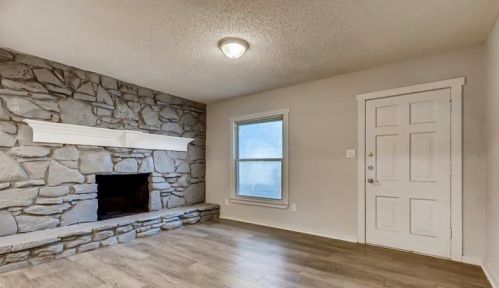 1909 Layton Ave, Fort Worth TX  76117-5440 exterior