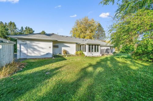 1503 Brickville Rd, Sycamore IL  60178-3409 exterior