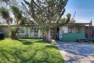 323 Edward Ave, Manteca, CA 95336-5909