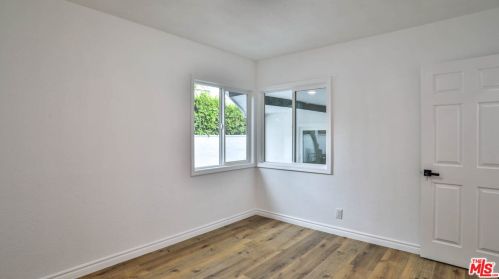 13606 Lemoli Ave, Hawthorne CA  90250-7722 exterior