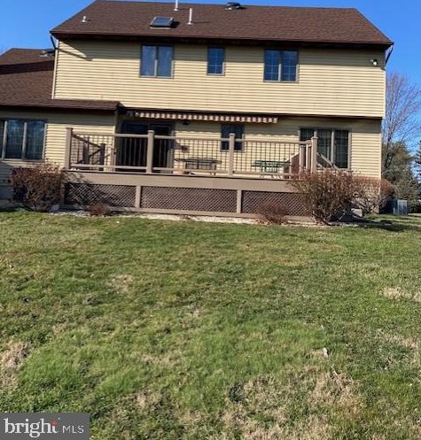28 Hockey Dr, Columbus, NJ 08022-9501