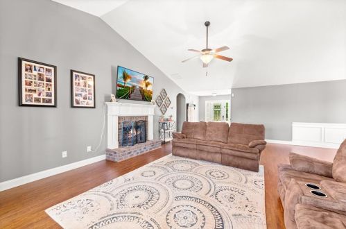 414 Lake Vista Dr, Jefferson GA  30549-4619 exterior