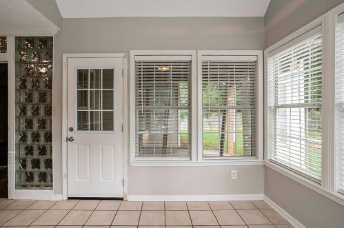154 Parkside Dr, Stockbridge GA  30281-6902 exterior