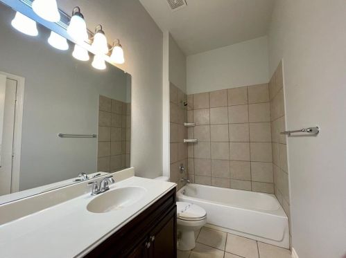 2069 Meadow Park Dr, Princeton TX 75407-2662 exterior