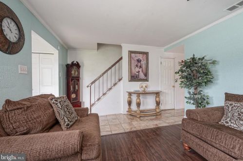 37 Magnolia Ct, Erial, NJ 08081-2016