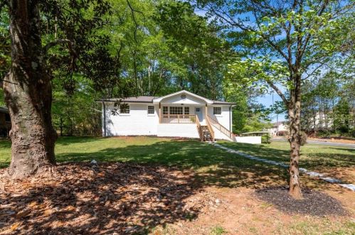 3158 Tammy Lynn Dr, Marietta, GA 30060-6342